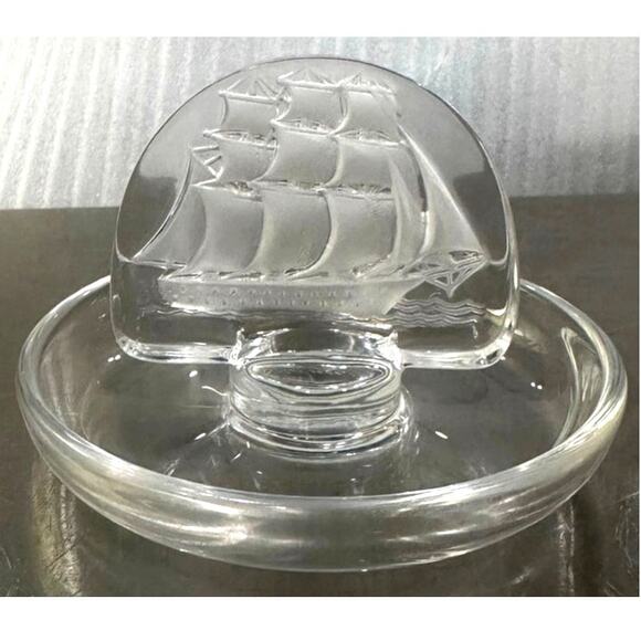 Lalique France Signed Clear Crystal Caravelle Clipper Ship Jewelry Trinket Dish - Picture 5 of 6